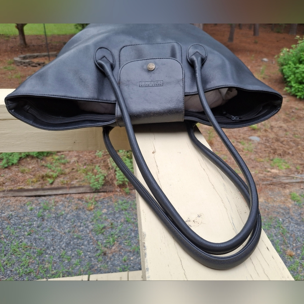 Black Leather Tote Bag - Picture 8 of 16